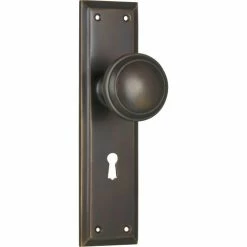 TRADCO MILTON DOOR KNOB ON PLATE 47 TRADCO MILTON DOOR KNOB ON PLATE