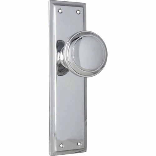 TRADCO MILTON DOOR KNOB ON PLATE 26 TRADCO MILTON DOOR KNOB ON PLATE