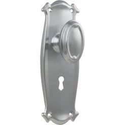 TRADCO DOOR KNOB BUNGALOW LATCH PAIR