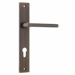 IVER DOOR LEVER BALTIMORE RECTANGULAR BACKPLATE 29 IVER DOOR LEVER BALTIMORE RECTANGULAR BACKPLATE
