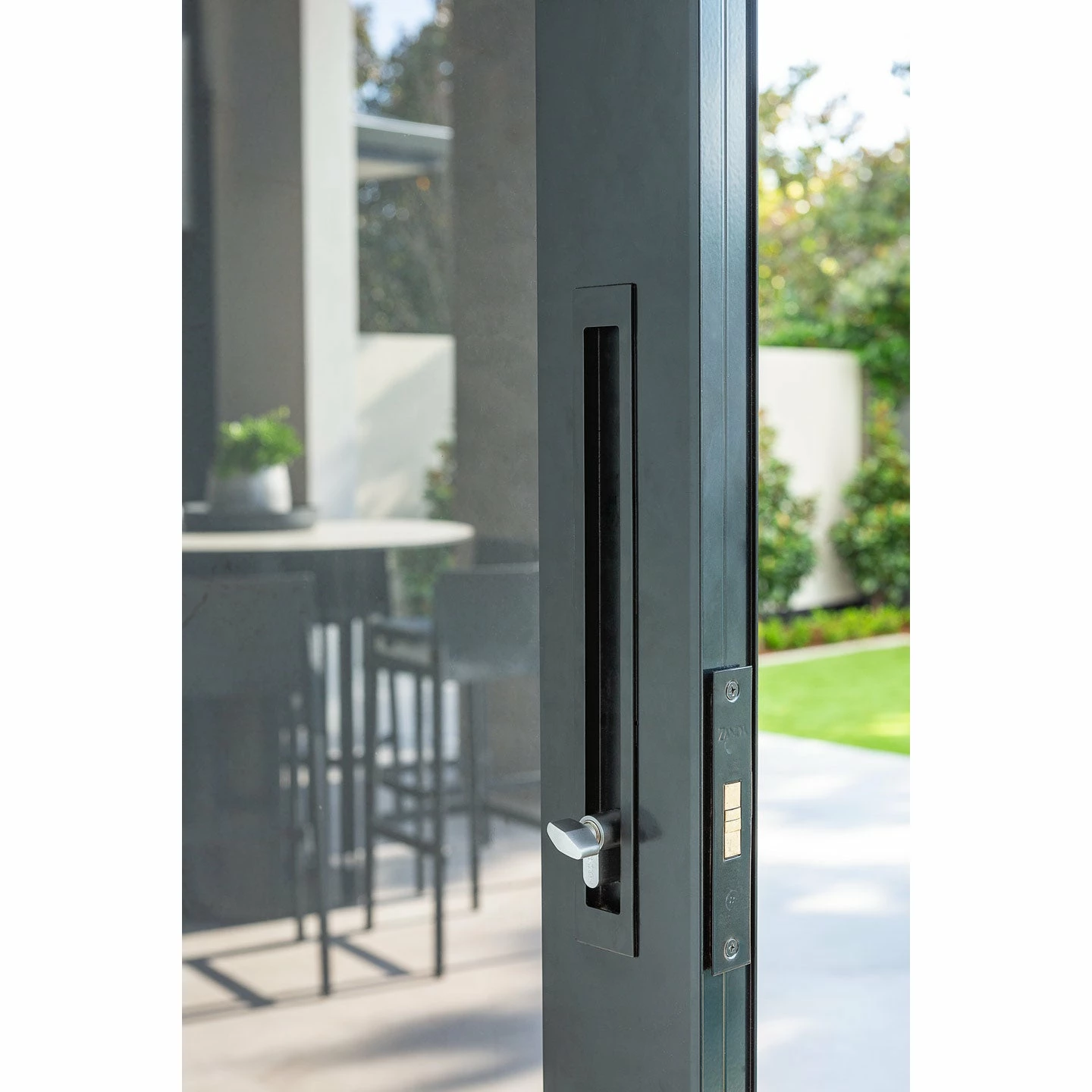 Handles & Hardware ZANDA VERVE SLIDING DOOR LOCK KIT 5 Handles & Hardware ZANDA VERVE SLIDING DOOR LOCK KIT