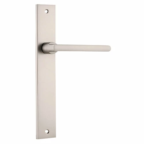 IVER DOOR LEVER BALTIMORE RECTANGULAR BACKPLATE 1 IVER DOOR LEVER BALTIMORE RECTANGULAR BACKPLATE