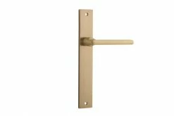 IVER DOOR LEVER BALTIMORE RECTANGULAR BACKPLATE 45 IVER DOOR LEVER BALTIMORE RECTANGULAR BACKPLATE