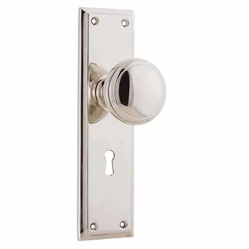 TRADCO MILTON DOOR KNOB ON PLATE 36 TRADCO MILTON DOOR KNOB ON PLATE