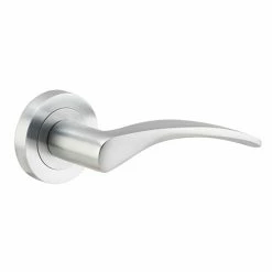 IVER DOOR LEVER OXFORD ROUND ROSE BACKPLATE