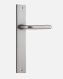 Door Handles & Levers IVER DOOR LEVER OSLO RECTANGULAR BACKPLATE 46 Door Handles & Levers IVER DOOR LEVER OSLO RECTANGULAR BACKPLATE