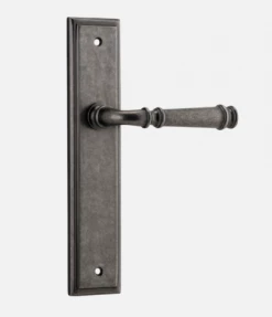 IVER DOOR LEVER VERONA STEPPED BACKPLATE Door Handles & Levers